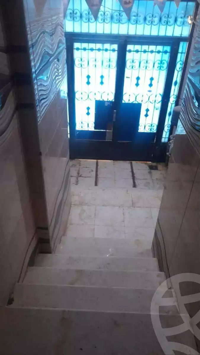 https://aqarmap.com.eg/ar/listing/6586869-for-sale-cairo-helwan-hadayek-helwan-el-eshrein-st