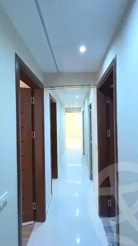 https://aqarmap.com.eg/ar/listing/6587340-for-rent-cairo-ain-shams-jsr-lswys