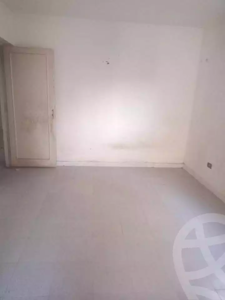 https://aqarmap.com.eg/en/listing/6587918-for-sale-alexandria-l-jmy-el-hanouvel-radwan-st