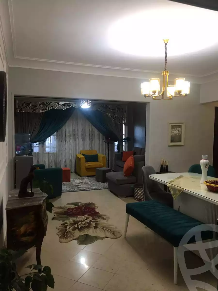 https://aqarmap.com.eg/ar/listing/6588212-for-sale-cairo-el-sheikh-zayed-city-el-hay-elawel-street-10