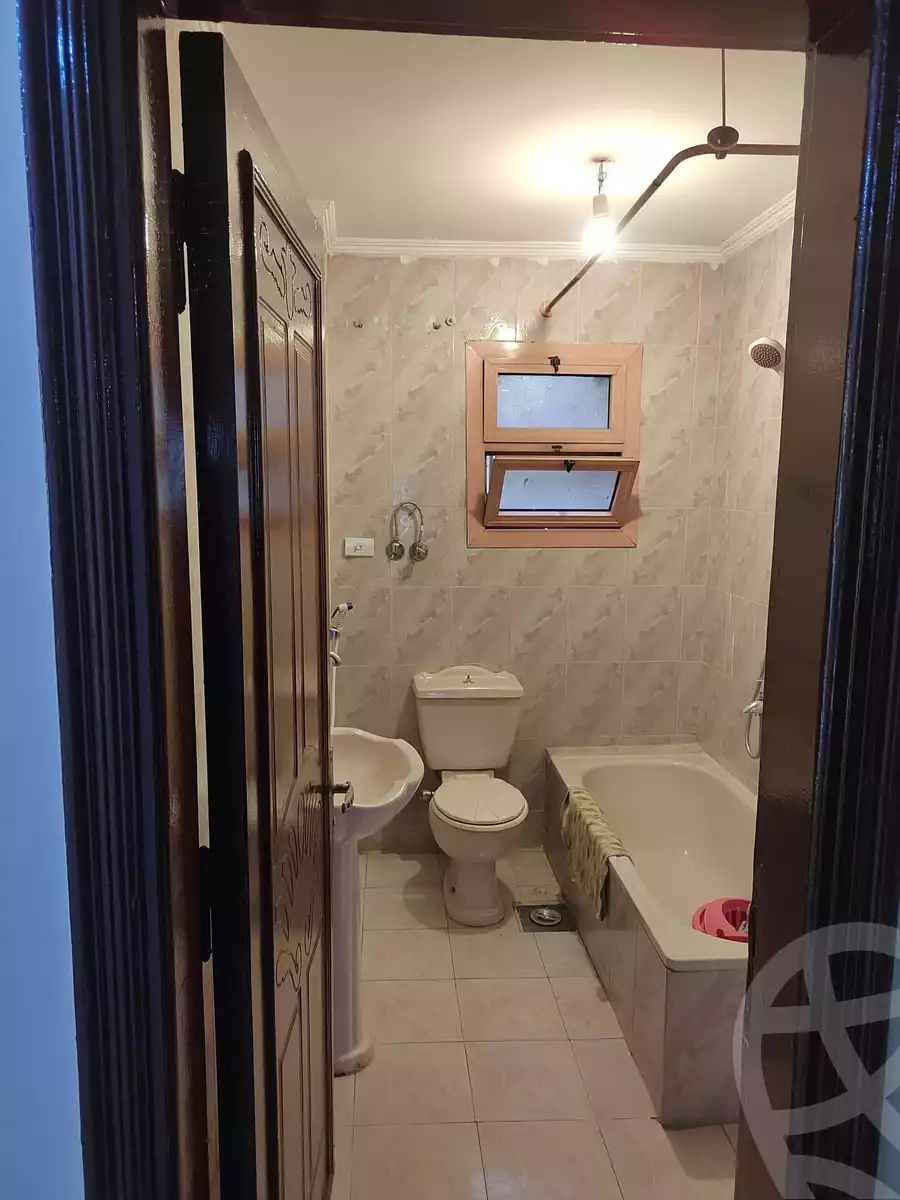 https://aqarmap.com.eg/en/listing/6589464-for-sale-cairo-helwan-sherif-st