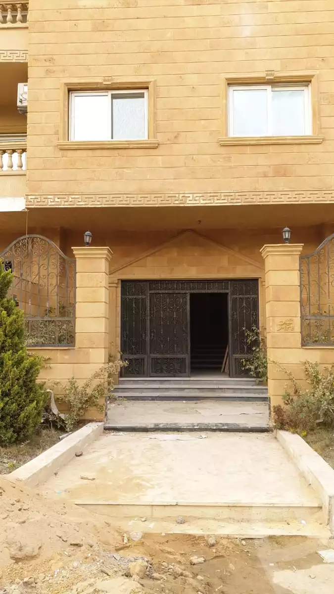 https://aqarmap.com.eg/en/listing/6589493-for-rent-cairo-new-cairo-ganob-el-akadamiya-south-academy-a-zaid-ebn-haretha-st