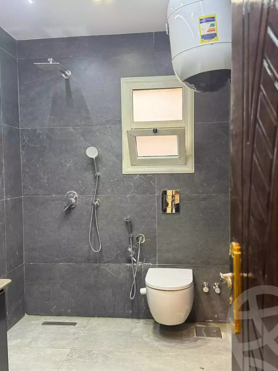 https://aqarmap.com.eg/ar/listing/6591110-for-rent-cairo-el-mohandesen-meet-oqbah-esraa-al-malmin-st