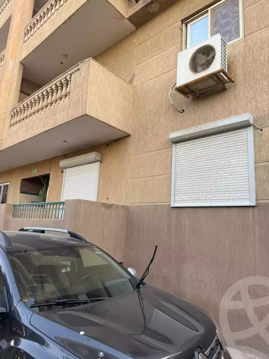 https://aqarmap.com.eg/ar/listing/6591600-for-sale-cairo-new-cairo-compounds-el-ashrafia