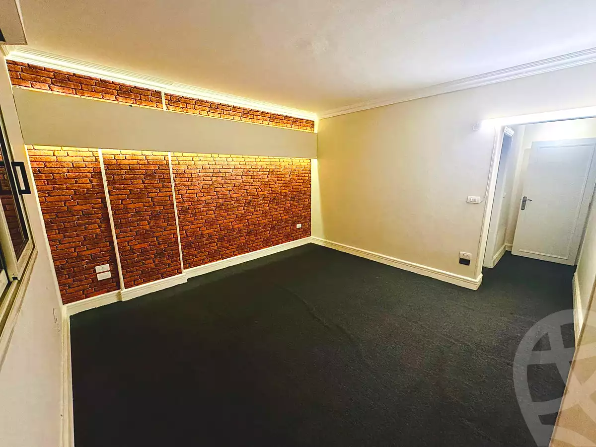 https://aqarmap.com.eg/en/listing/6592727-for-sale-cairo-hadayek-el-ahram-street-3