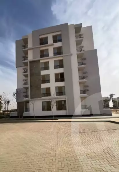 https://aqarmap.com.eg/en/listing/6592751-for-sale-cairo-el-sheikh-zayed-city-lshykh-zyd-ljdyd-west-view-residence-hdp