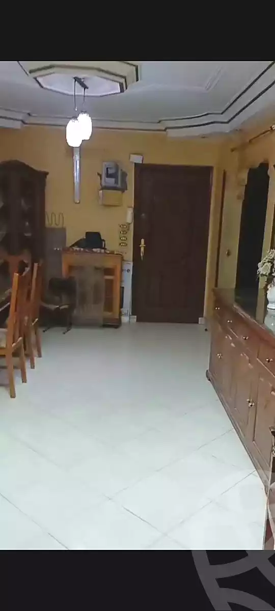 https://aqarmap.com.eg/ar/listing/6594501-for-sale-cairo-faisal-kafr-tohormos-queen-nazli-st