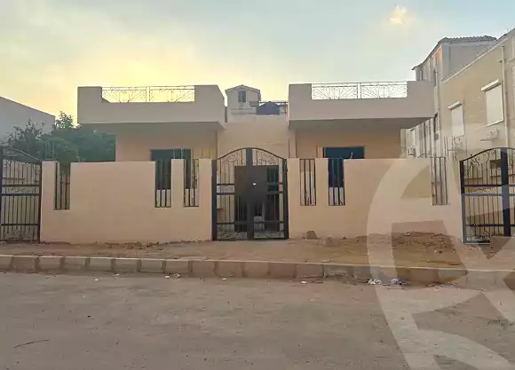 https://aqarmap.com.eg/ar/listing/6594640-for-sale-cairo-el-shorouk-compounds-el-shorouk-2000