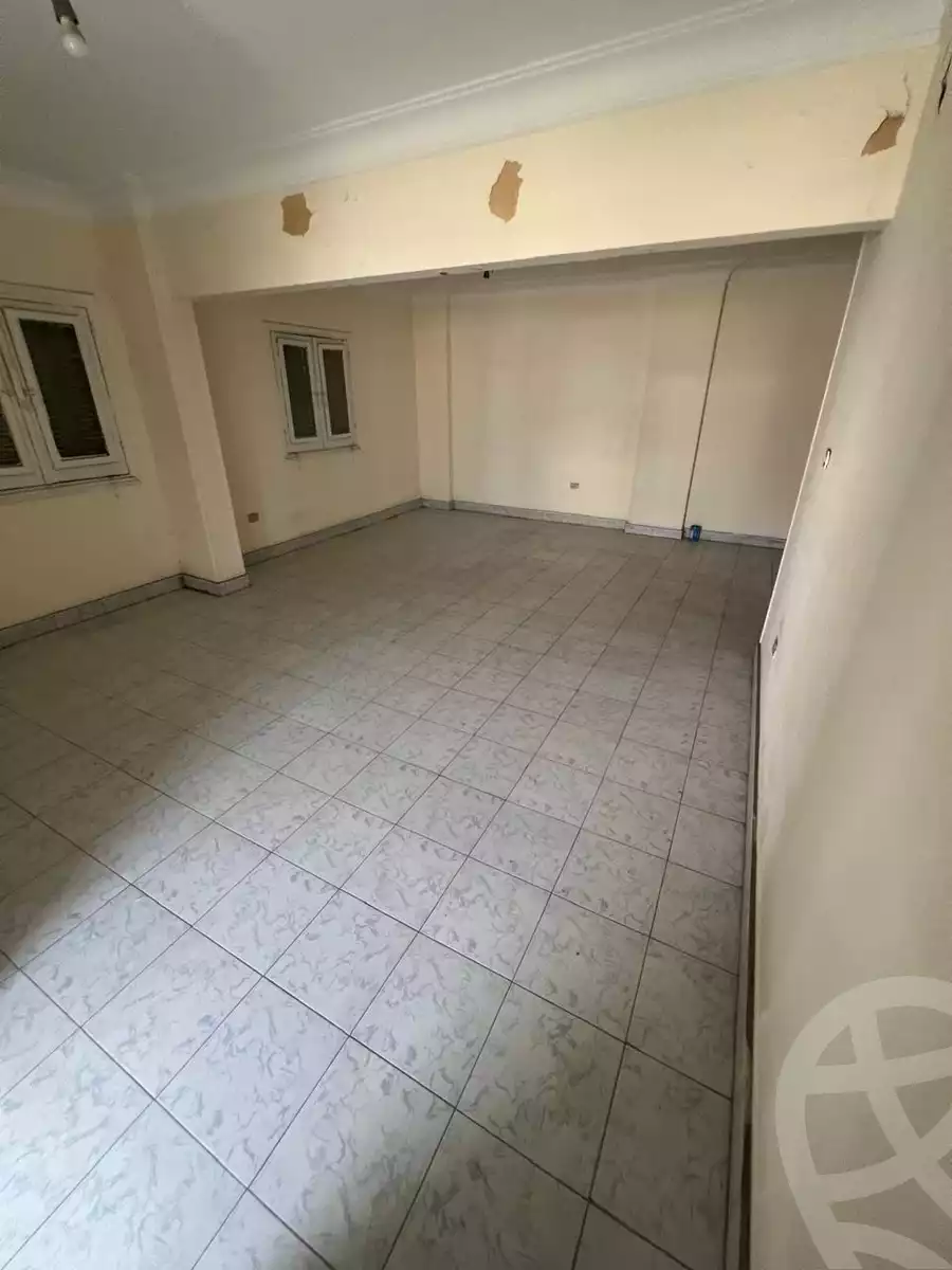 https://aqarmap.com.eg/en/listing/6594974-for-sale-cairo-mokattam-lhdb-l-ly-diplomats-neighborhood -street-9