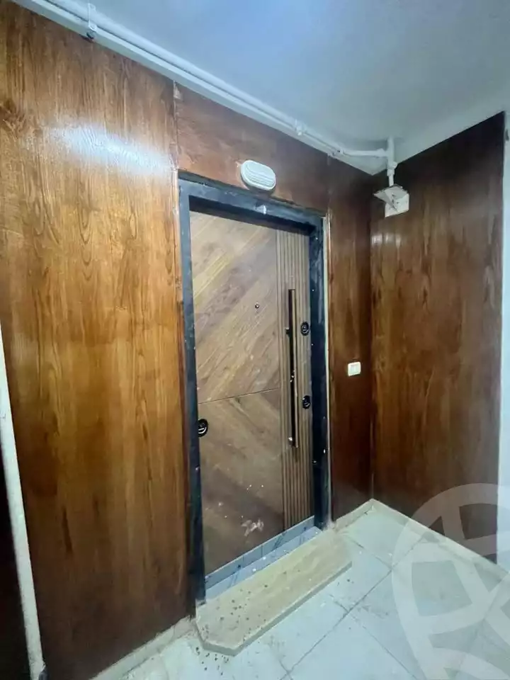 https://aqarmap.com.eg/ar/listing/6595873-for-sale-alexandria-l-jmy-lbytsh-bianchiii-el-arbaeen-st