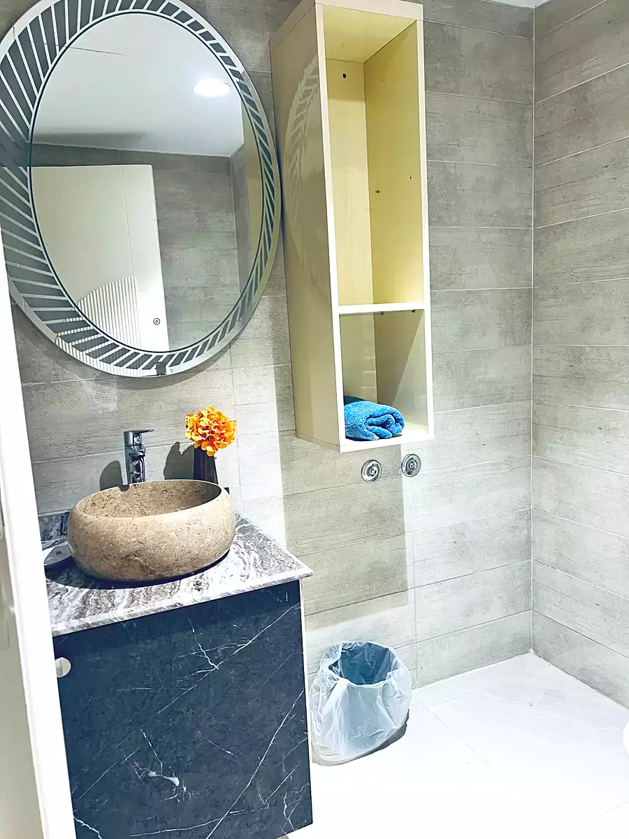 https://aqarmap.com.eg/ar/listing/6597891-for-rent-cairo-new-cairo-compounds-west-golf