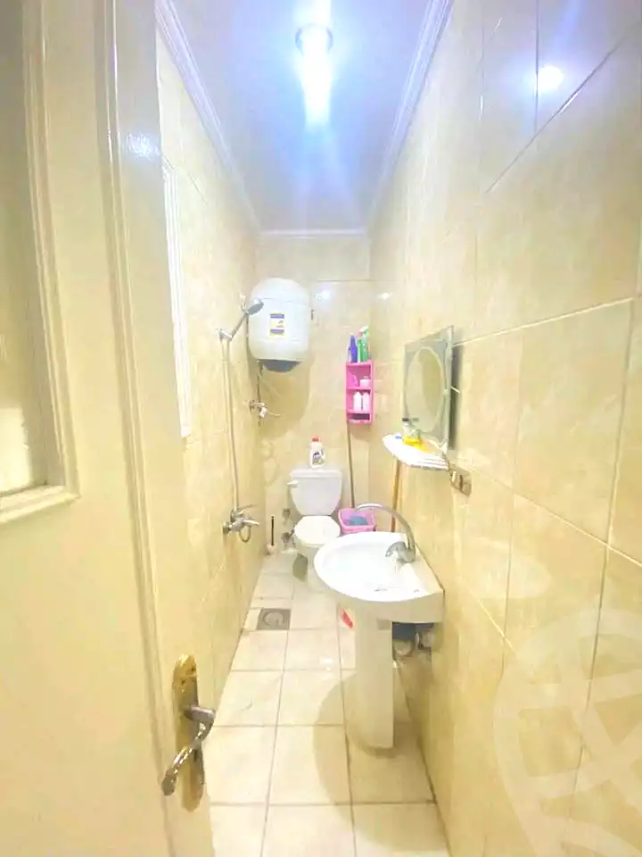 https://aqarmap.com.eg/ar/listing/6598772-for-sale-alexandria-l-jmy-el-hanouvel-al-asdakaa-st