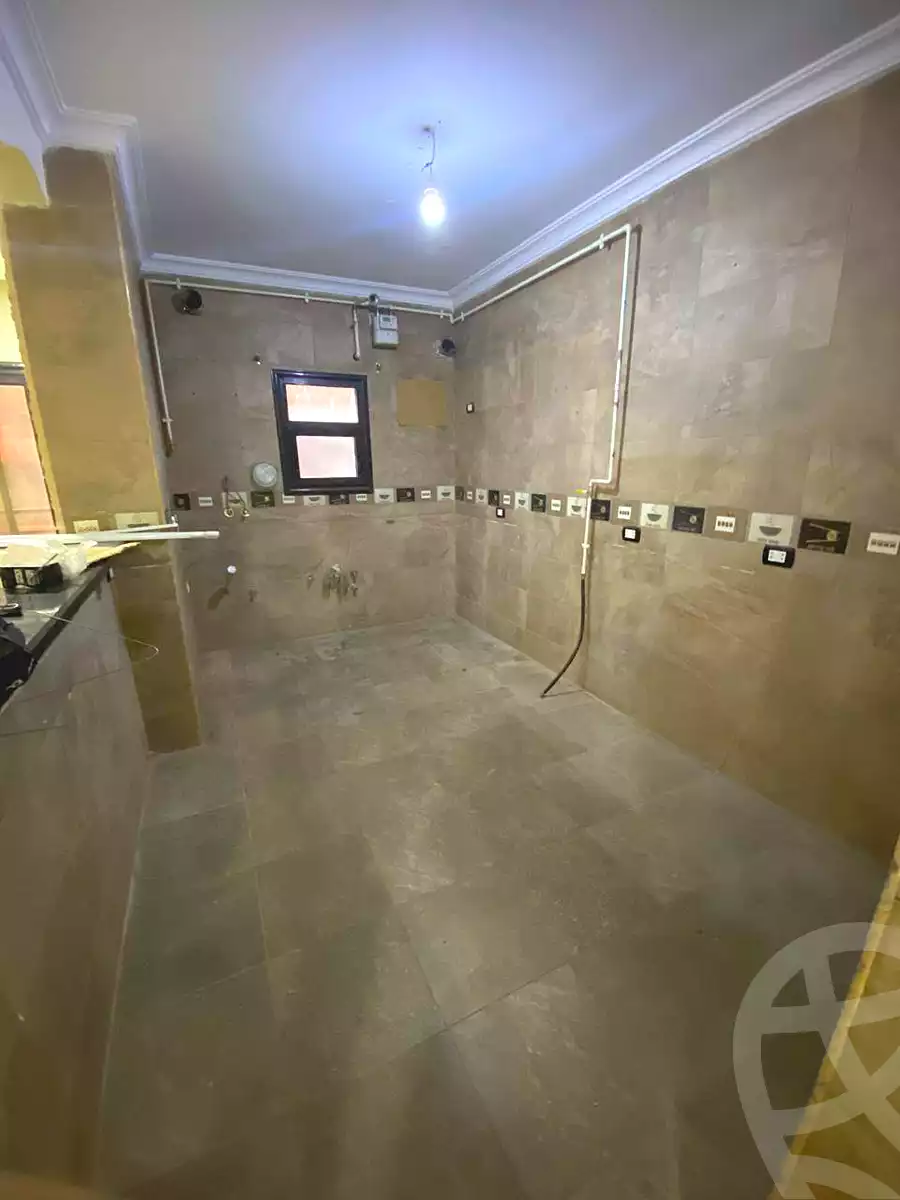 https://aqarmap.com.eg/ar/listing/6598952-for-rent-cairo-helwan-helwan-el-sharkeya-gaafar-st