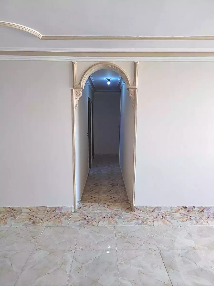 https://aqarmap.com.eg/ar/listing/6599038-for-sale-cairo-helwan-sherif-st
