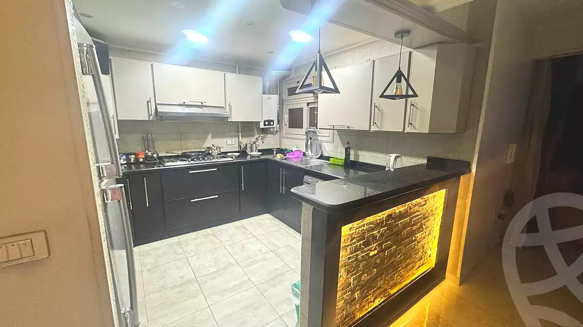 https://aqarmap.com.eg/en/listing/6599086-for-sale-cairo-helwan-helwan-el-sharkeya-abd-el-rahman-pasha-st