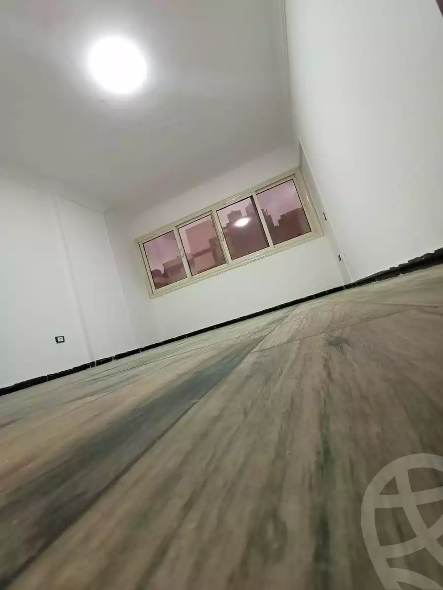 https://aqarmap.com.eg/ar/listing/6599307-for-rent-cairo-helwan-mohamed-sayed-ahmed-st