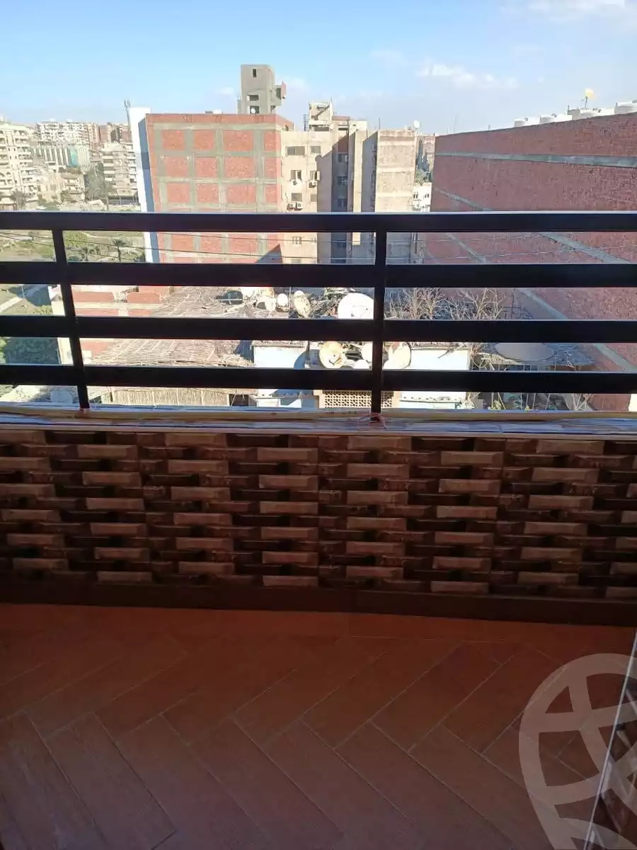 https://aqarmap.com.eg/ar/listing/6599413-for-sale-cairo-helwan-rostom-st