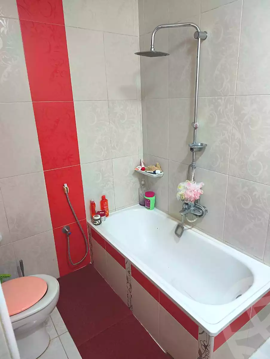 https://aqarmap.com.eg/en/listing/6599585-for-sale-cairo-helwan-zou-el-fekar-basha-st