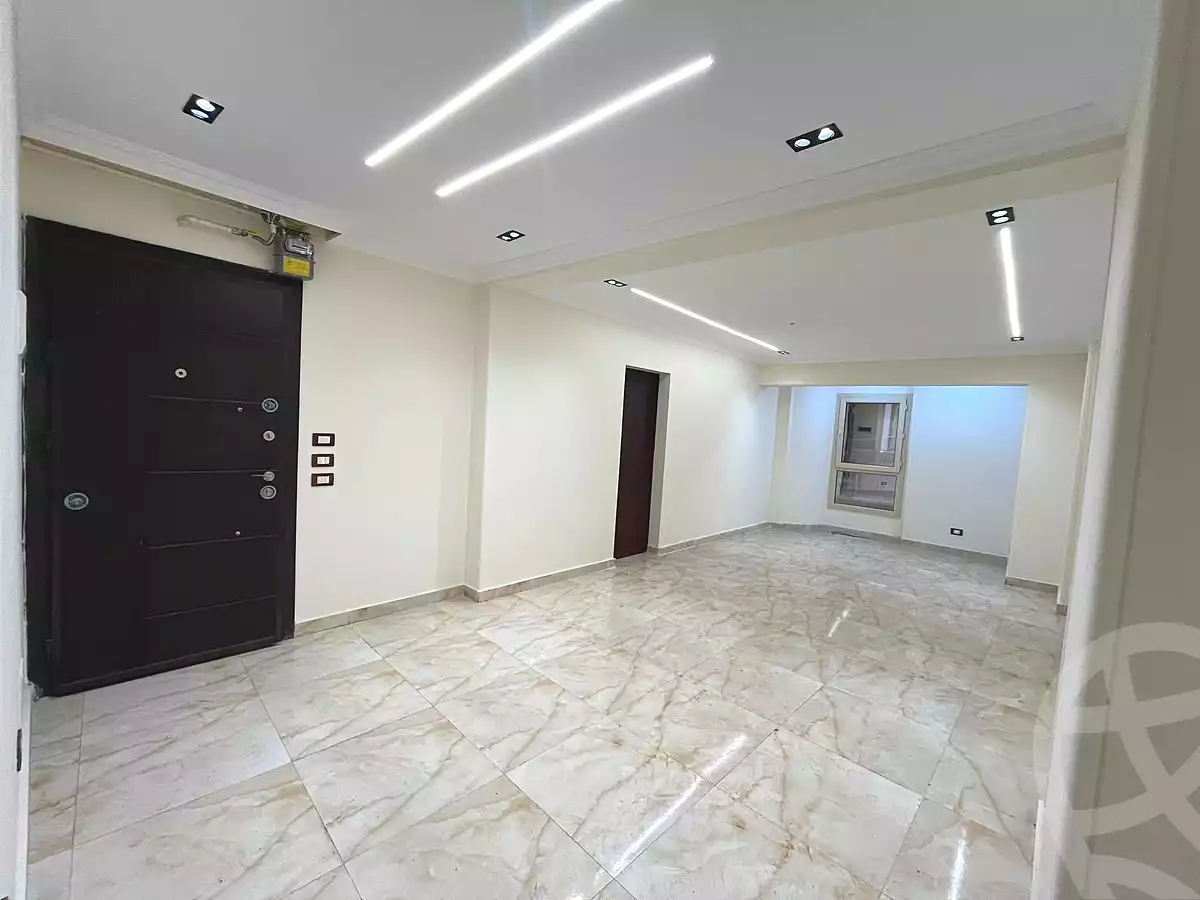 https://aqarmap.com.eg/ar/listing/6600886-for-sale-alexandria-sydy-bshr-sydy-bshr-bhry-gamal-abd-el-nasir-st