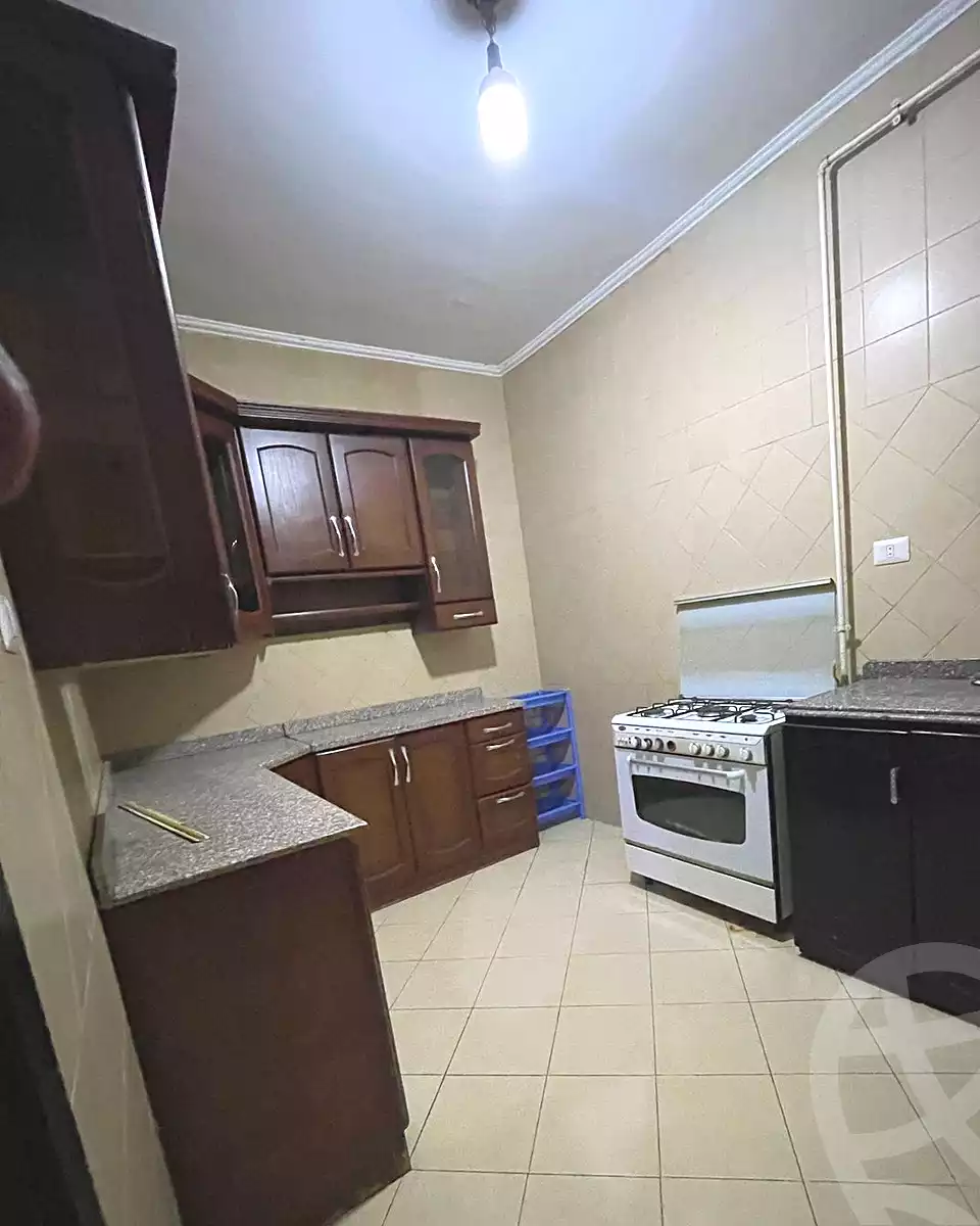 https://aqarmap.com.eg/ar/listing/6601095-for-sale-cairo-el-sheikh-zayed-city-compounds-dh-drys