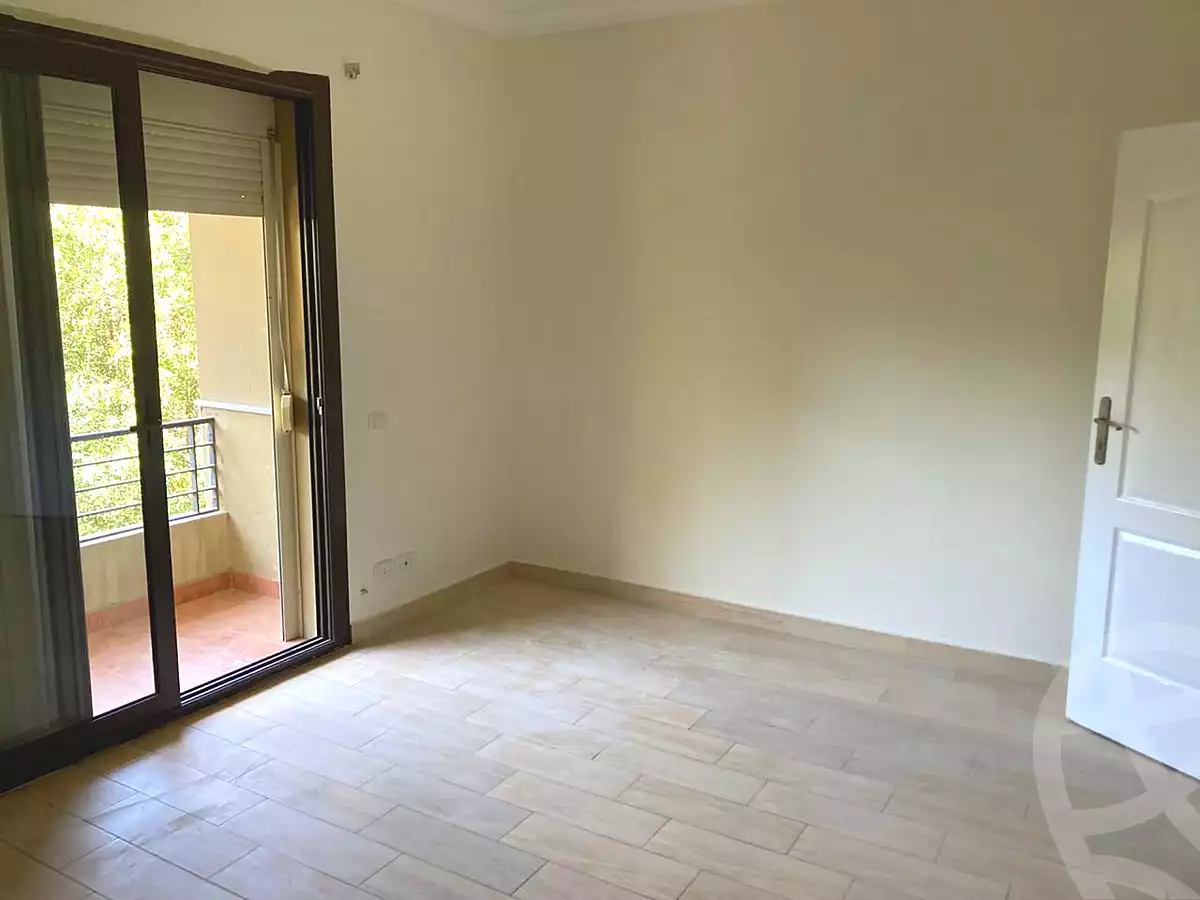 https://aqarmap.com.eg/en/listing/6601313-for-sale-cairo-el-sheikh-zayed-city-compounds-beverly-hills