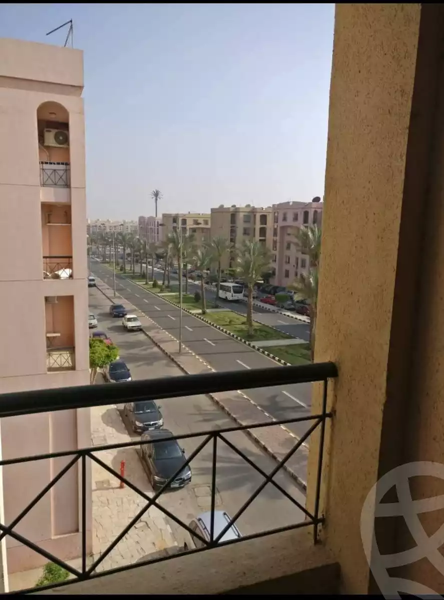 https://aqarmap.com.eg/en/listing/6601256-for-rent-cairo-new-cairo-lrhb-city-phase-2-saed-ibn-mouaaz-st