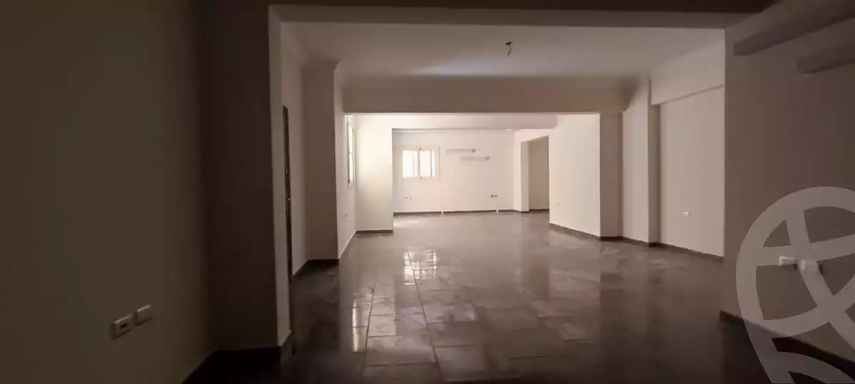 https://aqarmap.com.eg/ar/listing/6601444-for-rent-cairo-new-cairo-ganob-el-akadamiya-south-academy-a-zaid-ebn-haretha-st