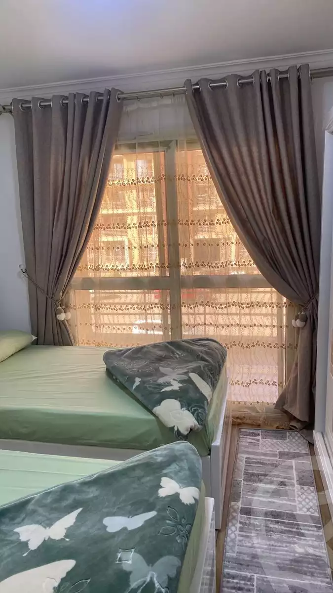 https://aqarmap.com.eg/ar/listing/6602487-for-rent-cairo-6th-of-october-compounds-jn-ktwbr