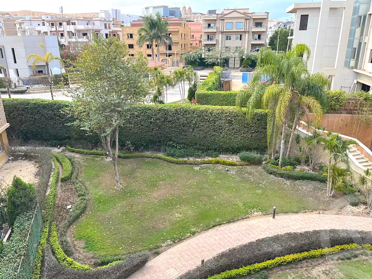 https://aqarmap.com.eg/ar/listing/6602637-for-sale-cairo-el-sheikh-zayed-city-compounds-jewar