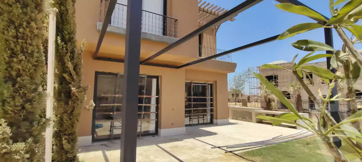 https://aqarmap.com.eg/ar/listing/6222684-for-sale-cairo-el-sheikh-zayed-city-compounds-kmbwnd-fyldj-wyst-dr-llttwyr