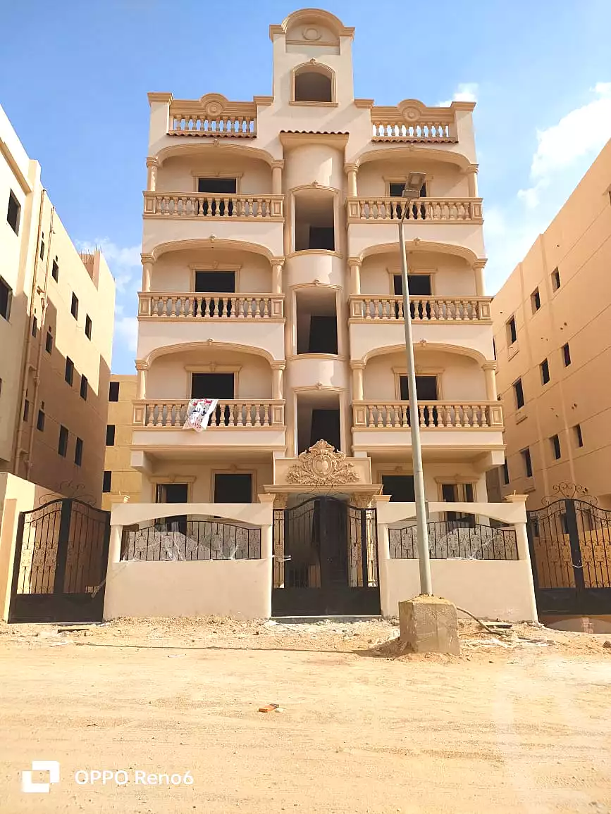 https://aqarmap.com.eg/en/listing/6602951-for-sale-cairo-badr-city-hai-el-ashgar-featured-neighborhood-bait-el-watan