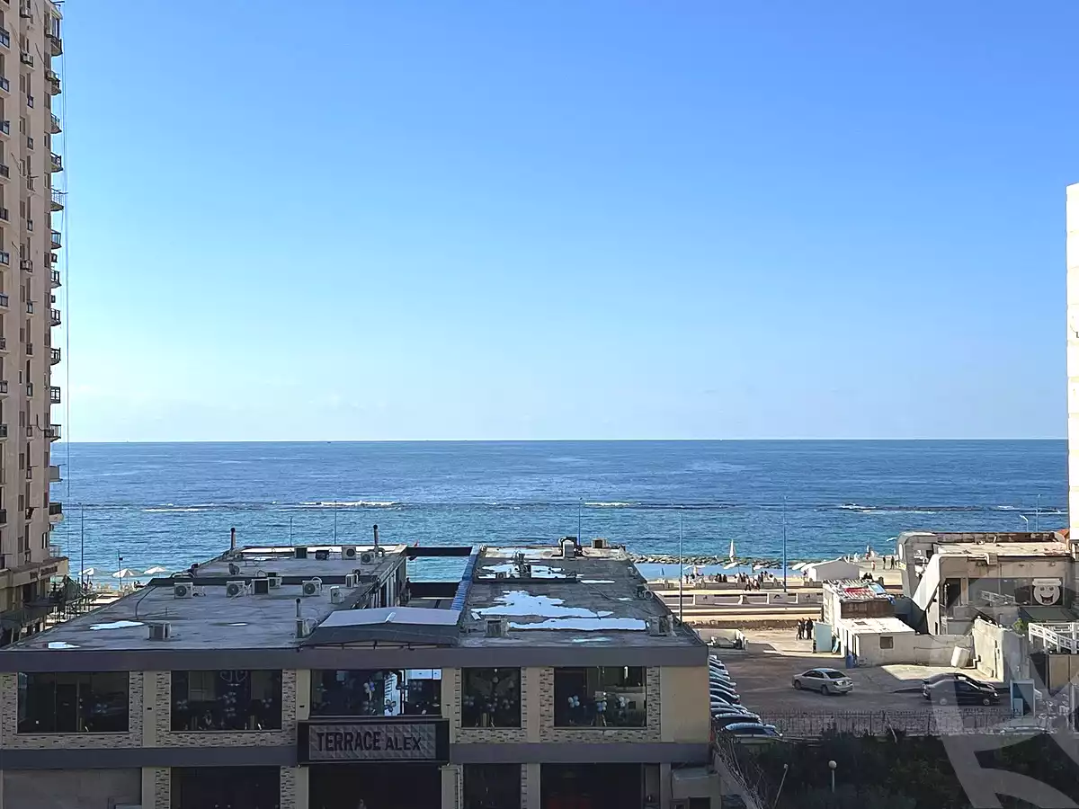 https://aqarmap.com.eg/ar/listing/6603595-for-sale-alexandria-el-asafra-l-sfr-bhry
