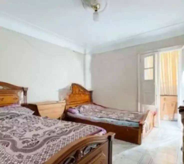 https://aqarmap.com.eg/en/listing/6605011-for-sale-alexandria-ganaklis