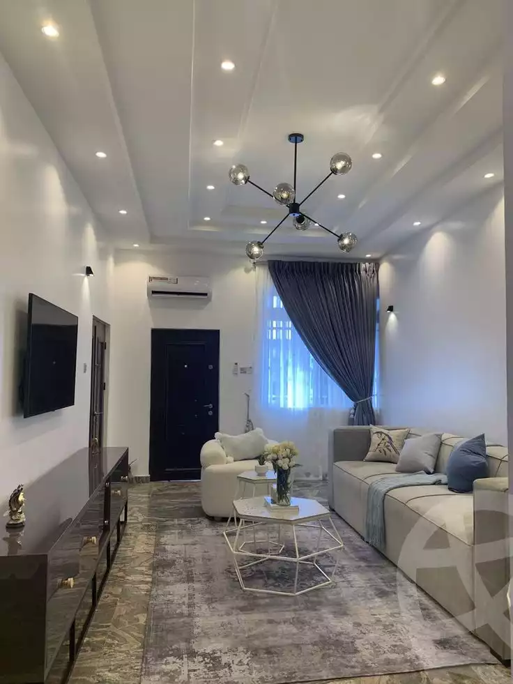 https://aqarmap.com.eg/en/listing/6605315-for-sale-cairo-new-cairo-compounds-hyde-park-centre-ville-hyde-park