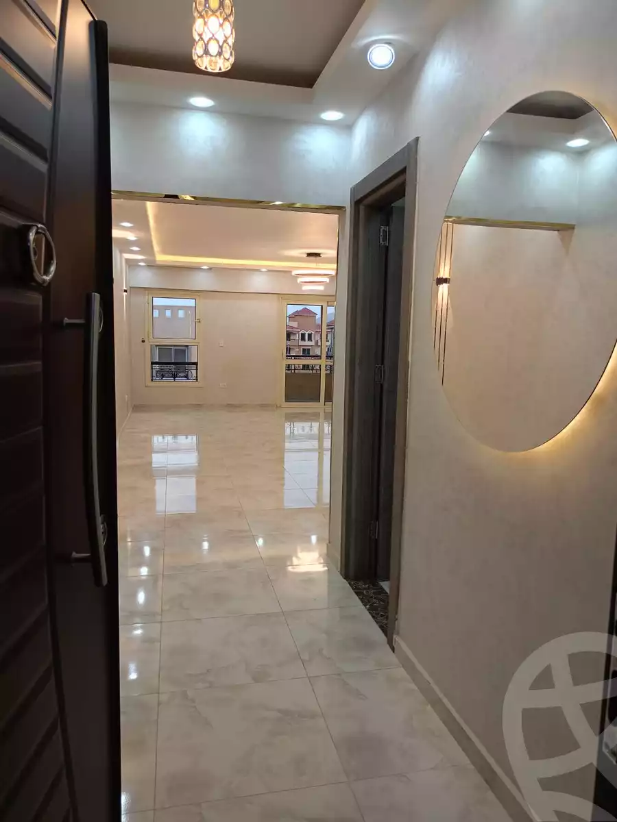 https://aqarmap.com.eg/ar/listing/6605608-for-rent-cairo-el-sheikh-zayed-city-compounds-el-khamayel