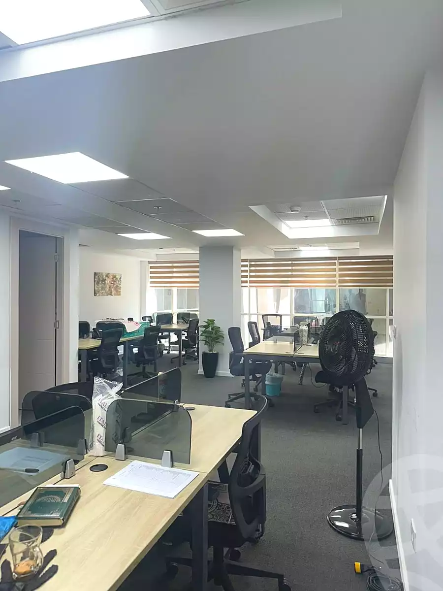 https://aqarmap.com.eg/ar/listing/6605784-for-rent-cairo-new-cairo-90th-street-northern-90th-street