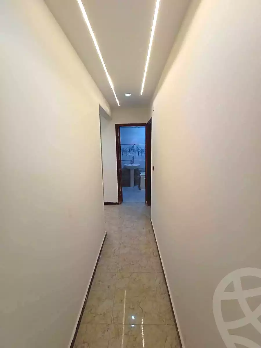 https://aqarmap.com.eg/ar/listing/6606163-for-rent-cairo-helwan-mohamed-sayed-ahmed-st