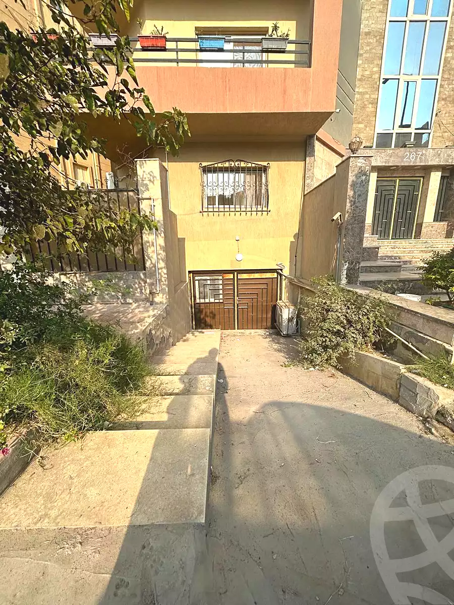 https://aqarmap.com.eg/en/listing/6607744-for-sale-cairo-6th-of-october-el-hay-el-motamyz-fourth-touristic-village
