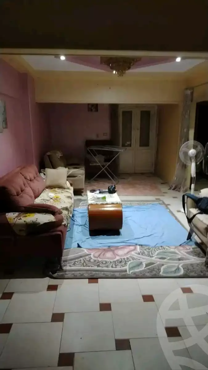 https://aqarmap.com.eg/ar/listing/6607930-for-rent-cairo-helwan-el-shareaa-el-sharby-st