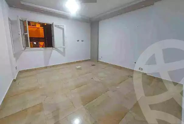 https://aqarmap.com.eg/ar/listing/6608018-for-sale-alexandria-sydy-bshr-sydy-bshr-bhry-shr-mhmwd-l-yswy