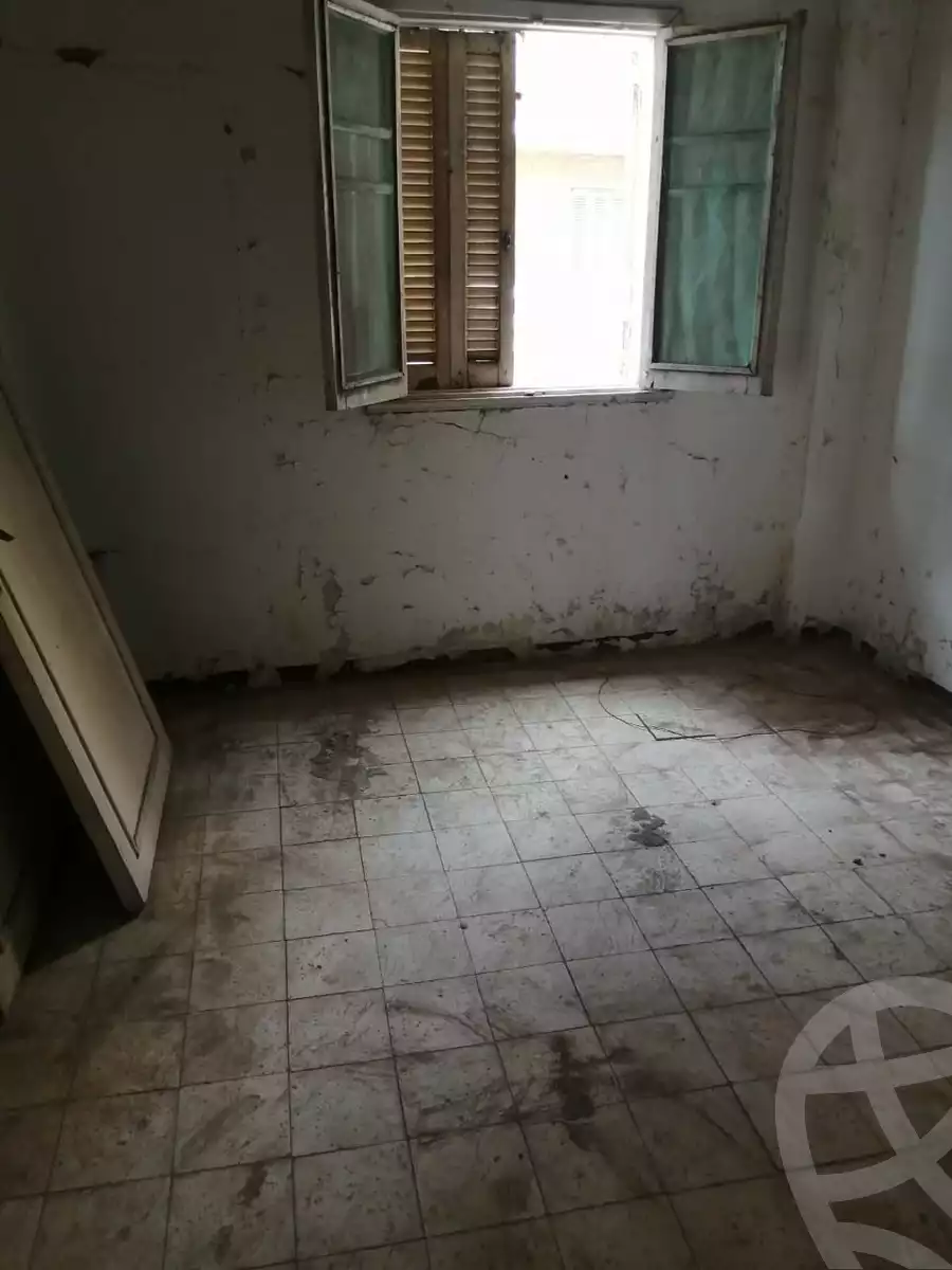 https://aqarmap.com.eg/ar/listing/6609193-for-sale-alexandria-kafr-abdo-kafr-abdou-st