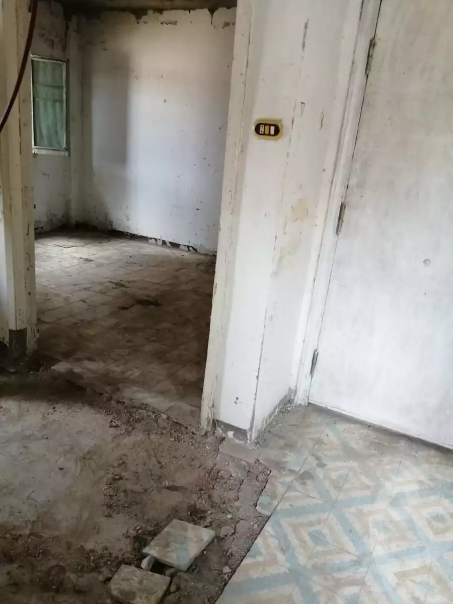 https://aqarmap.com.eg/ar/listing/6609193-for-sale-alexandria-kafr-abdo-kafr-abdou-st