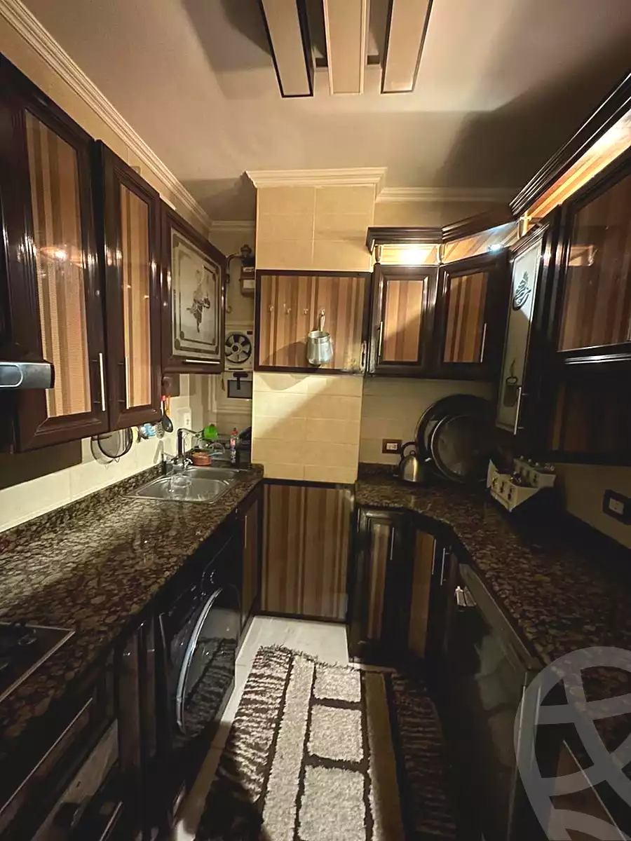 https://aqarmap.com.eg/ar/listing/6609530-for-rent-cairo-6th-of-october-el-ahyaa-neighborhood-2nd-divided-from-al-kafrawei-st