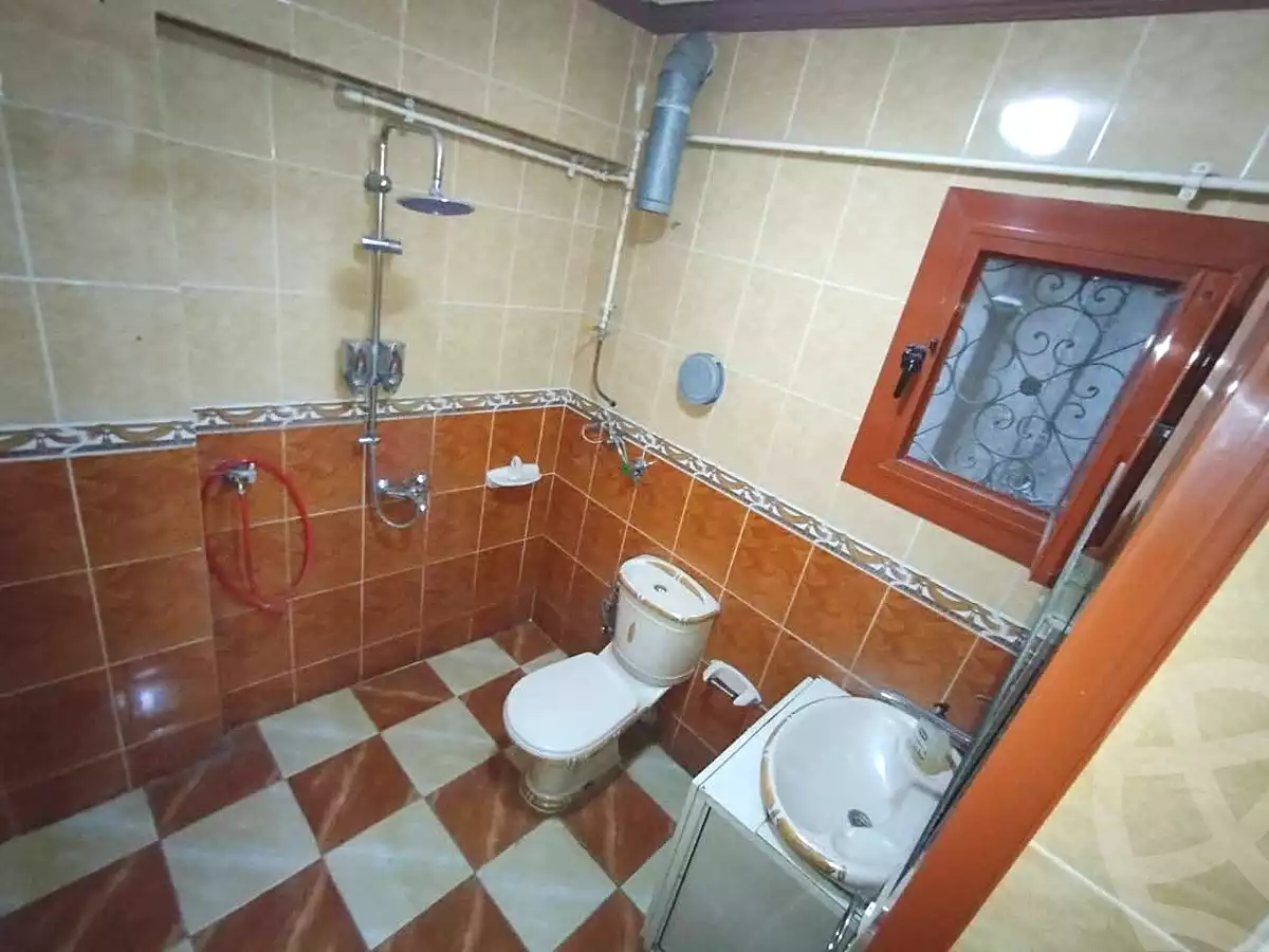 https://aqarmap.com.eg/ar/listing/6609770-for-sale-alexandria-l-jmy-lbytsh-el-tayar-st