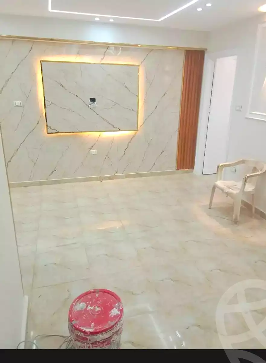 https://aqarmap.com.eg/ar/listing/6611196-for-sale-alexandria-el-asafra-shr-45