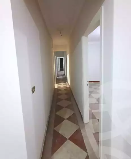 https://aqarmap.com.eg/en/listing/6612099-for-sale-alexandria-lsywf-el-falki