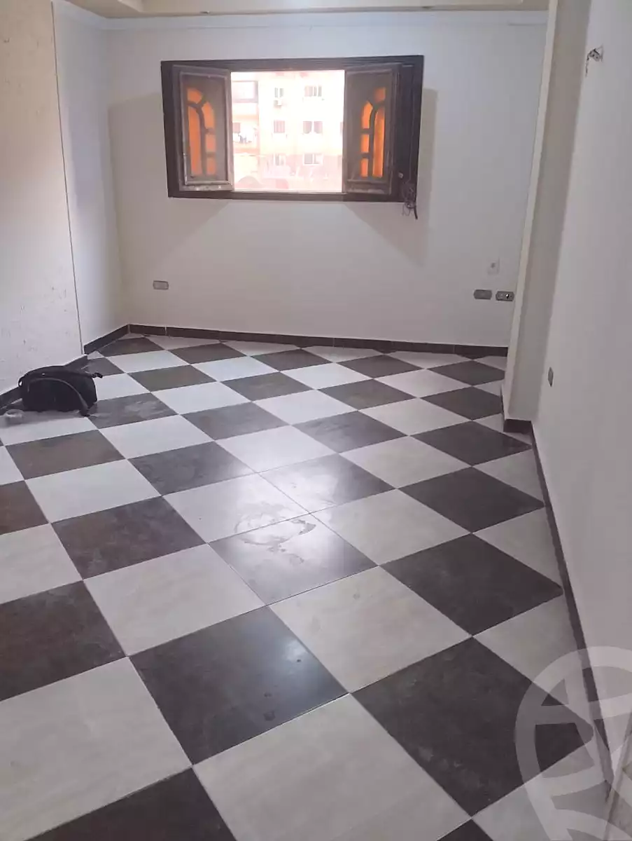 https://aqarmap.com.eg/en/listing/6613365-for-sale-cairo-el-haram-shareaa-khatem-el-morsalen