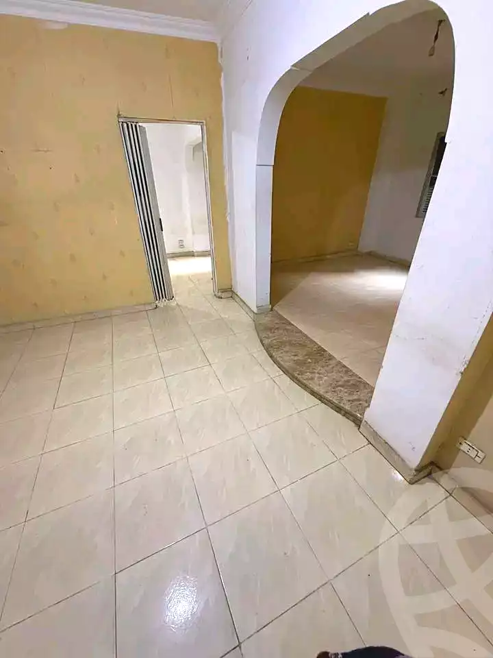 https://aqarmap.com.eg/ar/listing/6613712-for-sale-cairo-ain-shams-ain-shams-el-sharkia-genenat-el-sherif-st