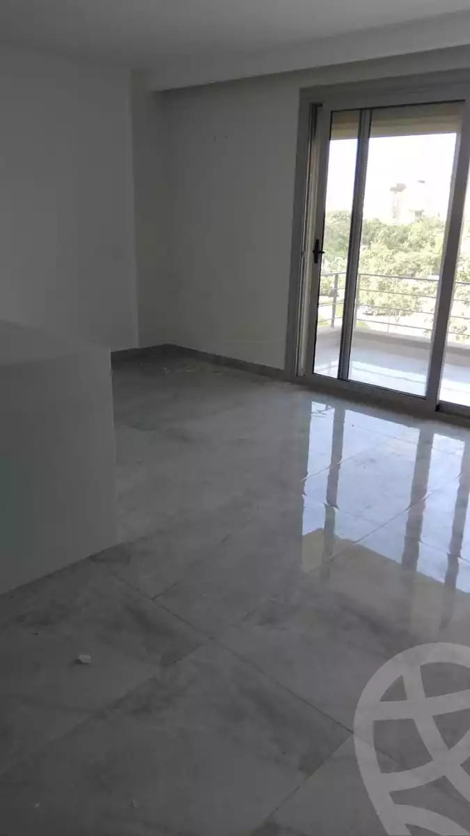 https://aqarmap.com.eg/en/listing/6615043-for-rent-cairo-6th-of-october-compounds-palm-parks