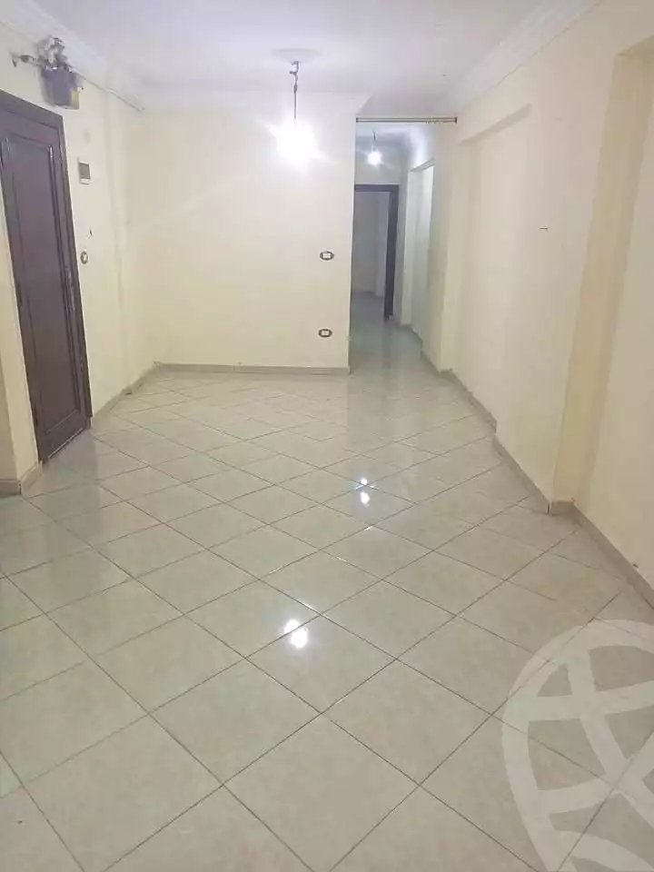 https://aqarmap.com.eg/ar/listing/6615231-for-sale-alexandria-sydy-bshr-sydy-bshr-bhry-khalil-hamada-st
